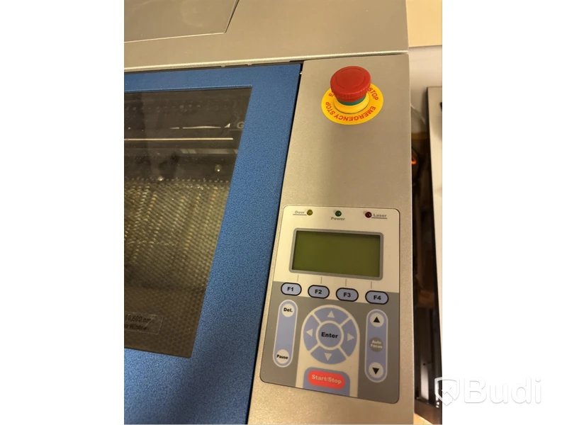 Lasergraverare GCC LaserPro C180II på rullbord (AJ Produkter
