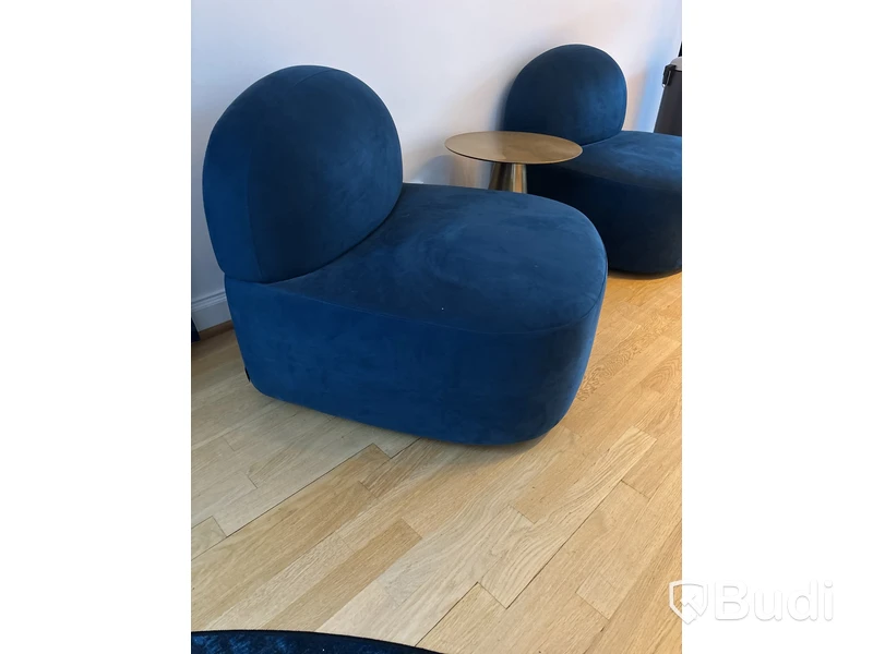 2 st. fåtöljer LA Cividina inkl. soffbord HK Living