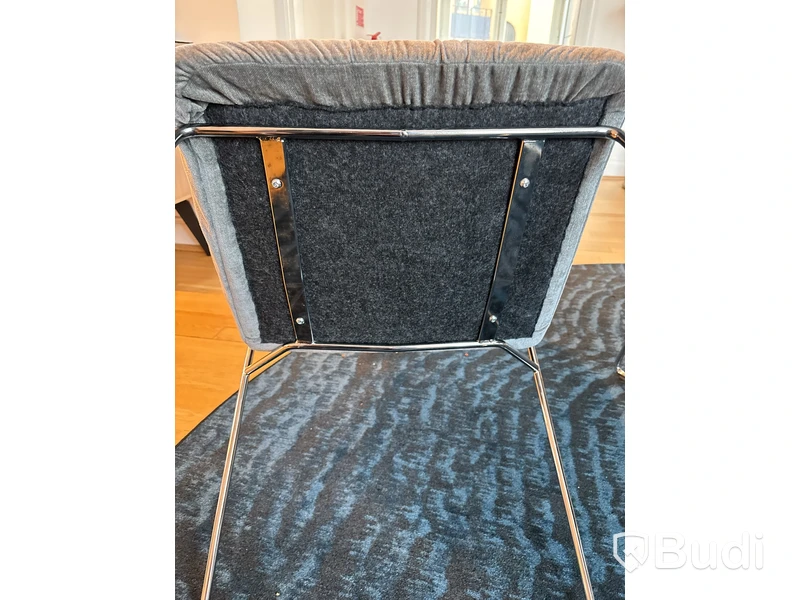 Matbord inkl. 6 st stolar Johanson Design samt matta