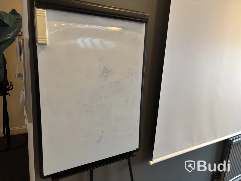 Whiteboard på stativ