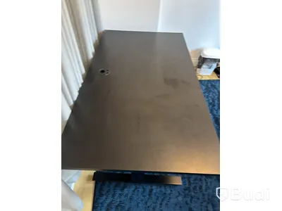 Höj- och sänkbart skrivbord Edsbyn, elektriskt