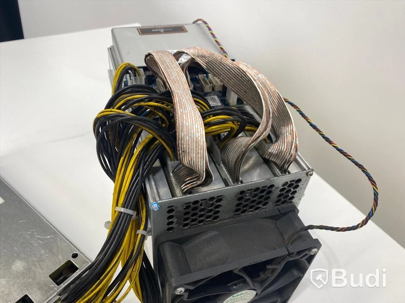 ASIC Antminer T9Plus 10,5 Th, inklusive Flypower 1800w power supply