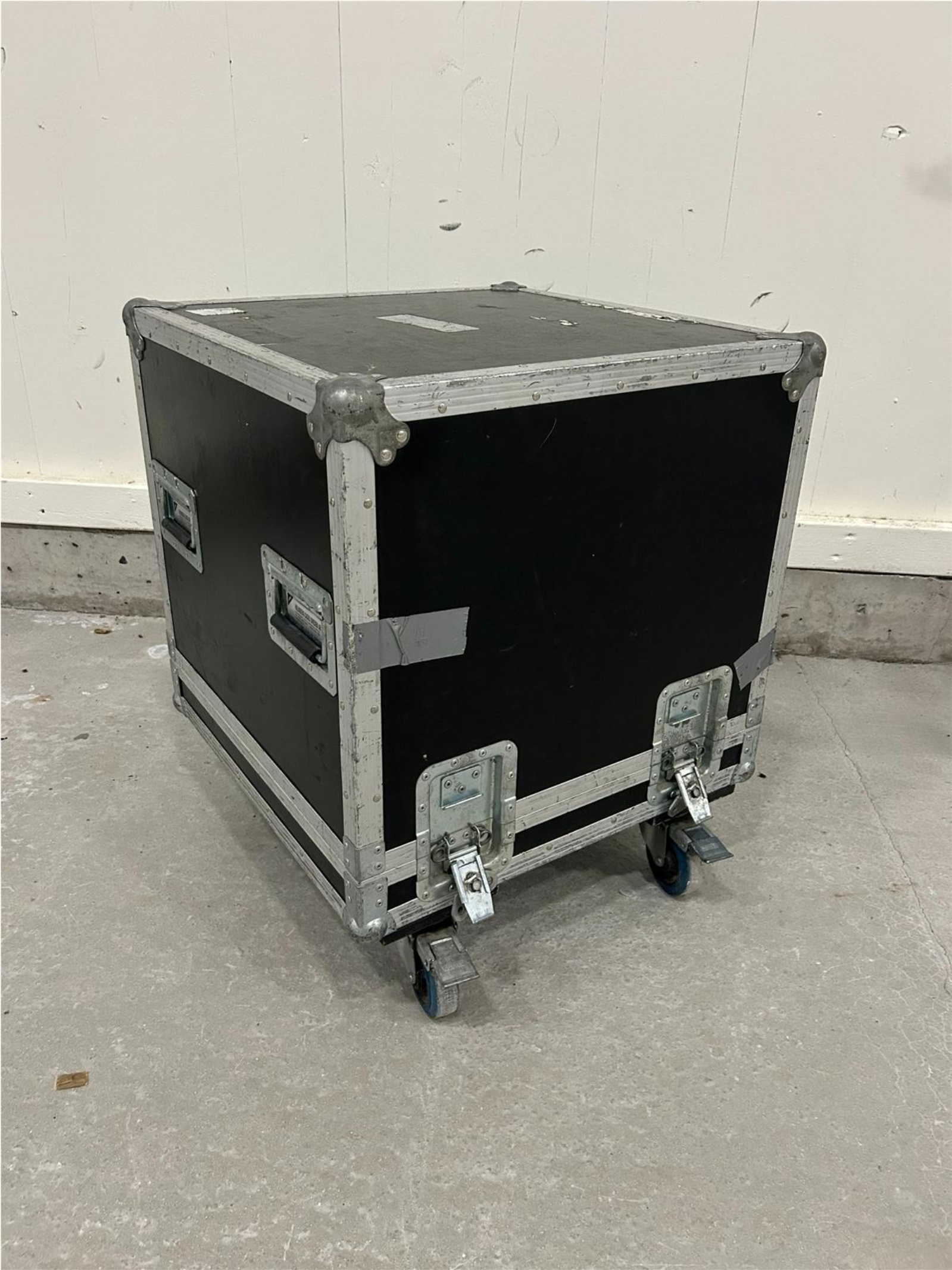 Rack 10U med huv | Holmbergs