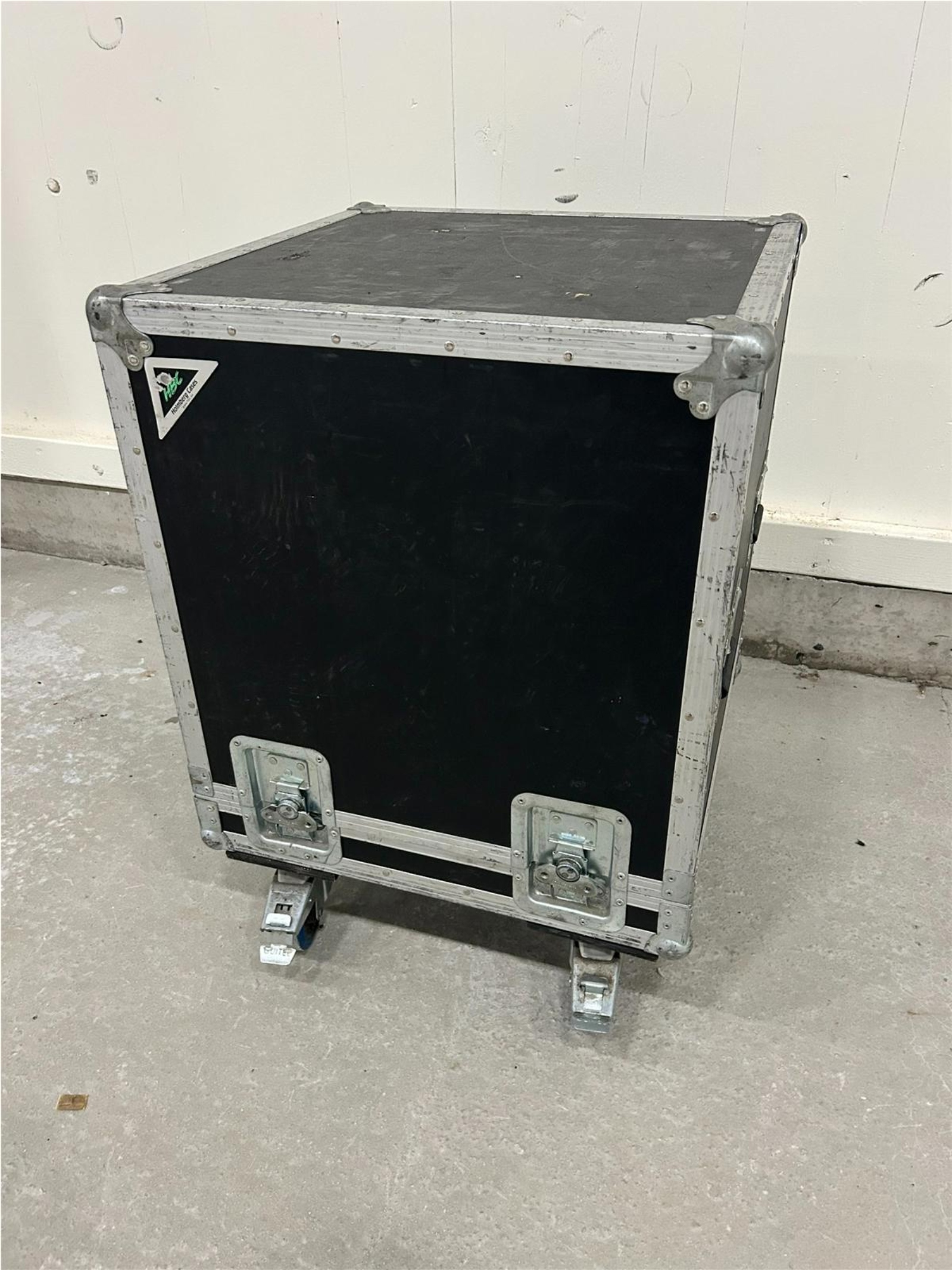 Rack 12U med huv | Holmbergs