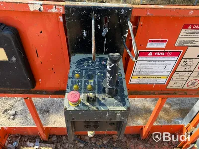 Saxlift | JLG 4069LE | Defekta batterier