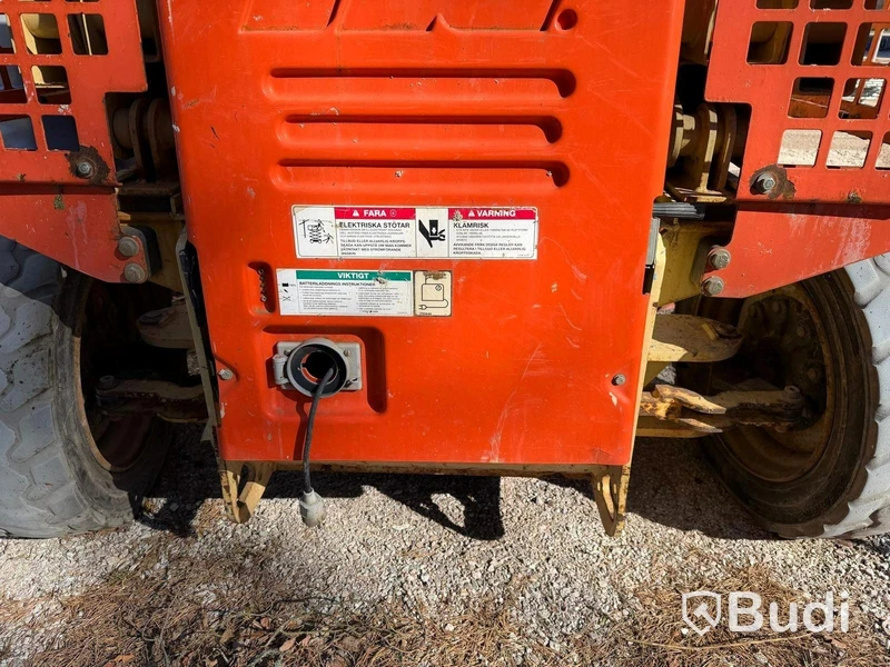 Saxlift | JLG 4069LE | Defekta batterier