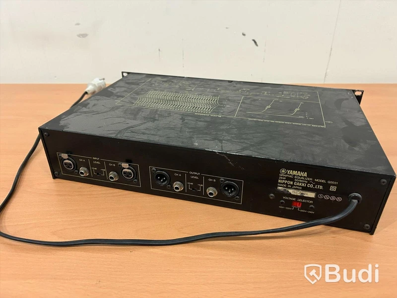 Yamaha Q2031 Equalizer