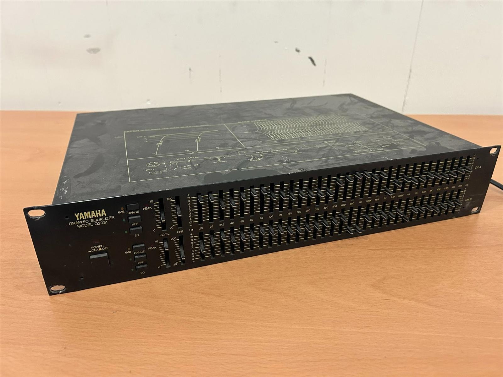 Yamaha Q2031 Equalizer