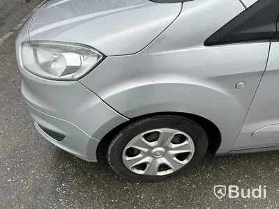 Ford Tourneo Courier -2014 | 1.6 TDCi | Manuell | 95hk | Reparationsobjekt