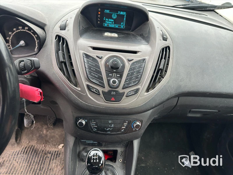 Ford Tourneo Courier -2014 | 1.6 TDCi | Manuell | 95hk | Reparationsobjekt