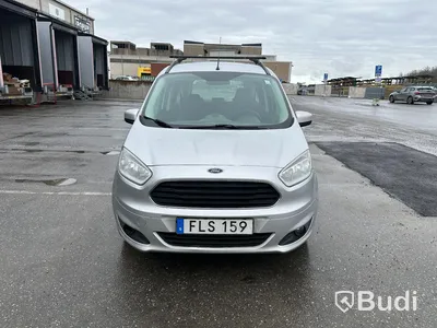 Ford Tourneo Courier -2014 | 1.6 TDCi | Manuell | 95hk | Reparationsobjekt