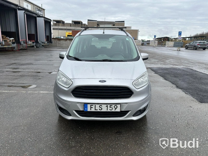 Ford Tourneo Courier -2014 | 1.6 TDCi | Manuell | 95hk | Reparationsobjekt