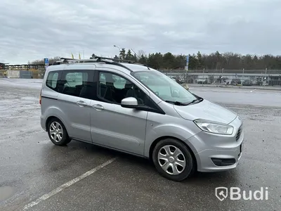 Ford Tourneo Courier -2014 | 1.6 TDCi | Manuell | 95hk | Reparationsobjekt