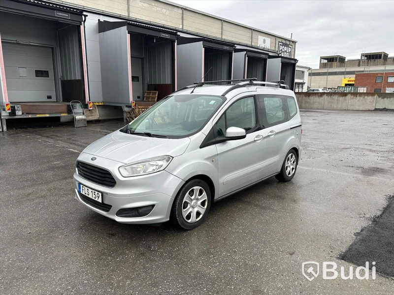 Ford Tourneo Courier -2014 | 1.6 TDCi | Manuell | 95hk | Reparationsobjekt