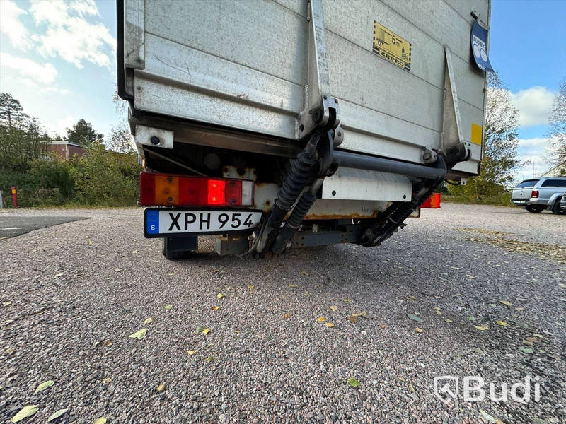 Lätt lastbil | Mercedes-Benz Sprinter 316 CDI-2006 | Zepro baklyft | Automat | 156hk | Nybesiktigad