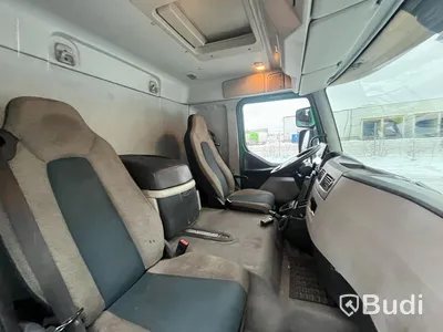 Lastbil Volvo FL 250 4x2 -2014 | Automat | 250hk | Sala-skåp med öppningsbarsida och baklyft | Repobjekt