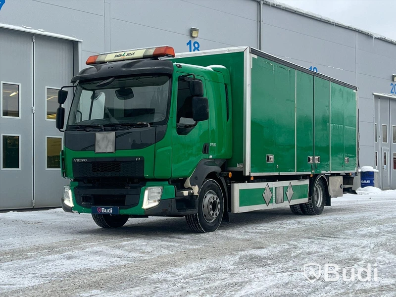 Lastbil Volvo FL 250 4x2 -2014 | Automat | 250hk | Sala-skåp med öppningsbarsida och baklyft | Repobjekt