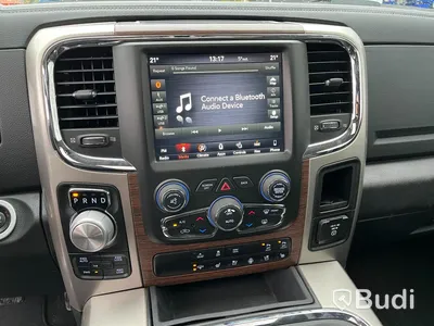 Pickup | Dodge RAM 1500-2018 | ENDAST 2373 mil | Crew Cab | Laramie | 5.7 V8 HEMI | 4x4 | 395hk
