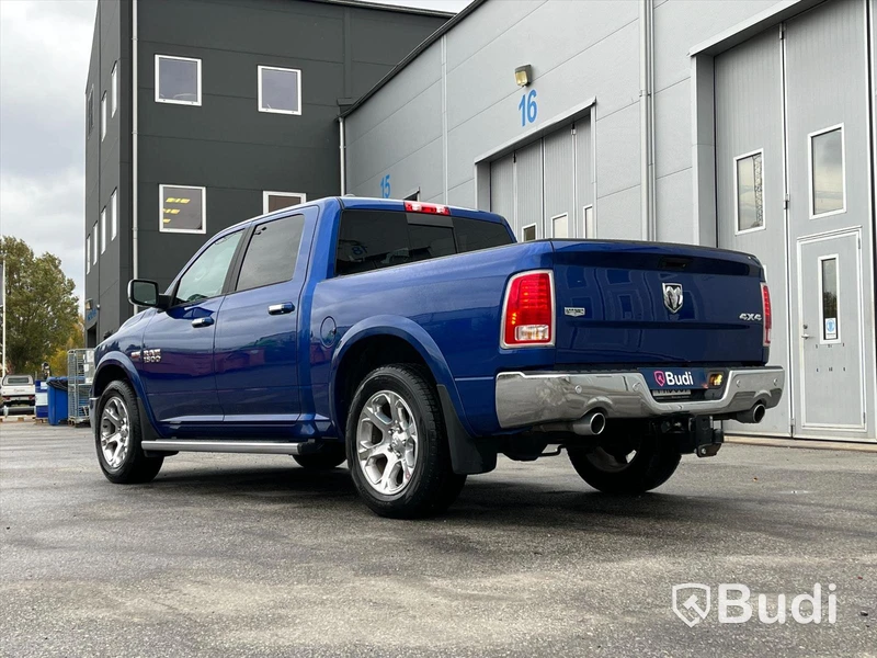 Pickup | Dodge RAM 1500-2018 | ENDAST 2373 mil | Crew Cab | Laramie | 5.7 V8 HEMI | 4x4 | 395hk