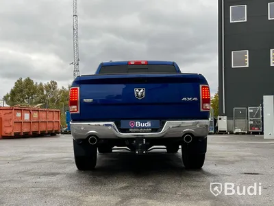 Pickup | Dodge RAM 1500-2018 | ENDAST 2373 mil | Crew Cab | Laramie | 5.7 V8 HEMI | 4x4 | 395hk