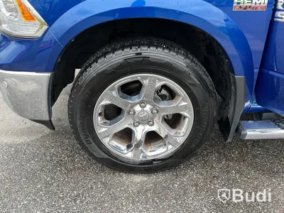 Pickup | Dodge RAM 1500-2018 | ENDAST 2373 mil | Crew Cab | Laramie | 5.7 V8 HEMI | 4x4 | 395hk