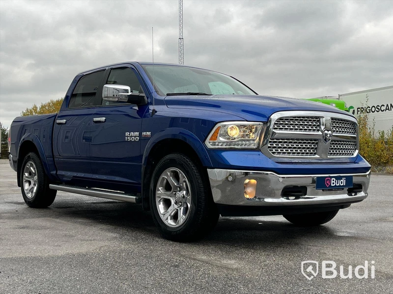 Pickup | Dodge RAM 1500-2018 | ENDAST 2373 mil | Crew Cab | Laramie | 5.7 V8 HEMI | 4x4 | 395hk