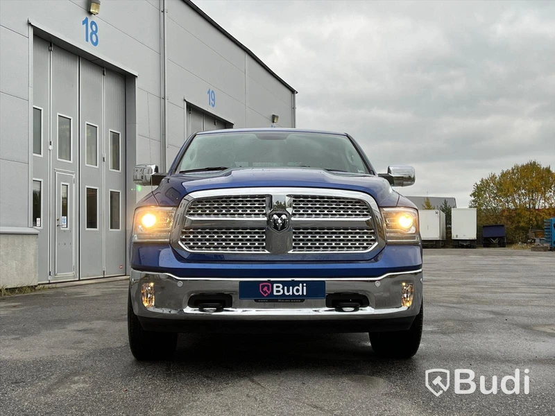 Pickup | Dodge RAM 1500-2018 | ENDAST 2373 mil | Crew Cab | Laramie | 5.7 V8 HEMI | 4x4 | 395hk