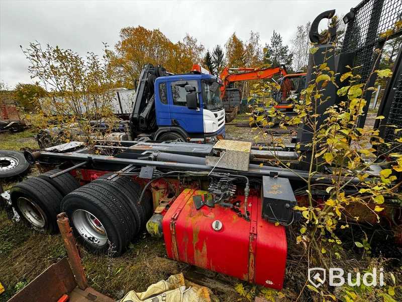 SCANIA R144GB6X2NA530 | Manuell | 520hk | 1999 | Reparationsobjekt lastväxlarprojekt - EXPORT