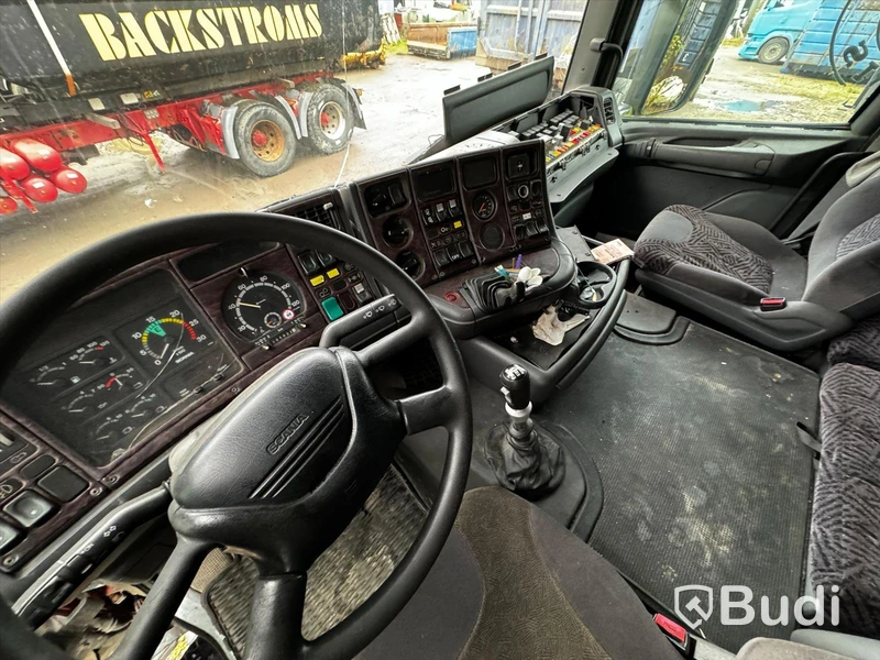 SCANIA R144GB6X2NA530 | Manuell | 520hk | 1999 | Reparationsobjekt lastväxlarprojekt - EXPORT