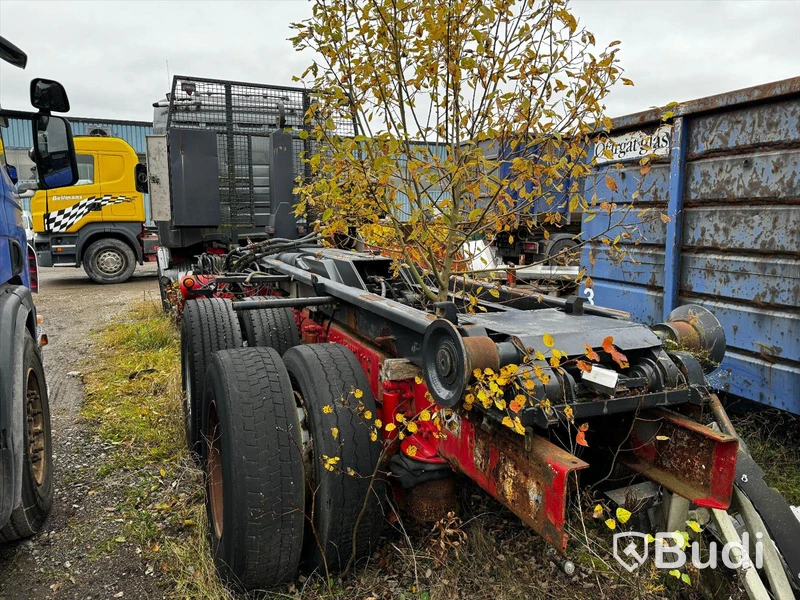 SCANIA R144GB6X2NA530 | Manuell | 520hk | 1999 | Reparationsobjekt lastväxlarprojekt - EXPORT