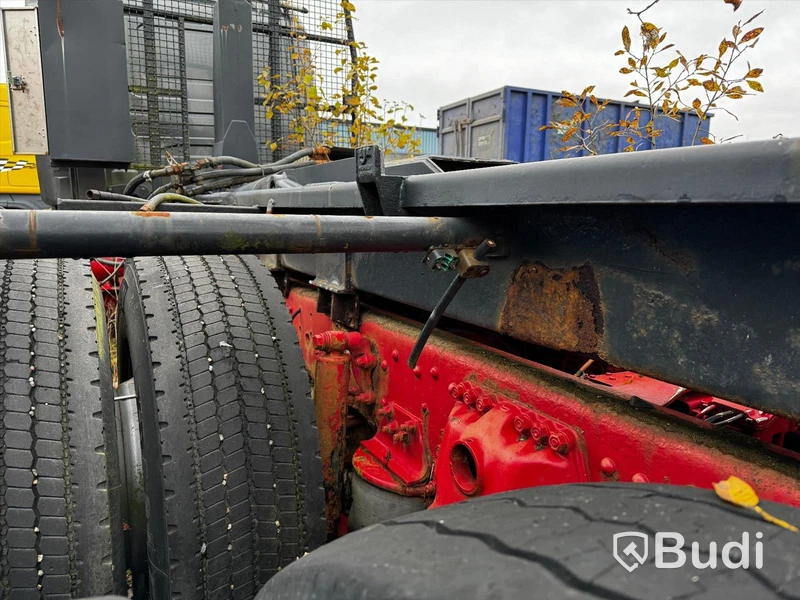 SCANIA R144GB6X2NA530 | Manuell | 520hk | 1999 | Reparationsobjekt lastväxlarprojekt - EXPORT