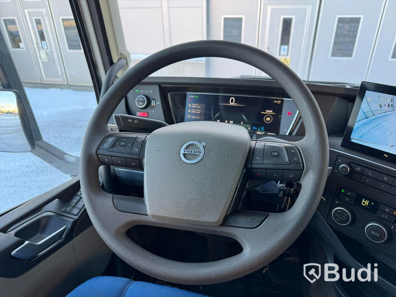 Lastbil Volvo FH 500 Yrkesutbildning Fjärrbil | 2022 | Automat | Öppningsbar sida | Nypris ca 2 800 000