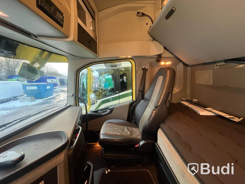 Kylbil Volvo FH 12.8 -2015 | I-Shift | 510hk | Närko med öppningsbarsida och baklyft