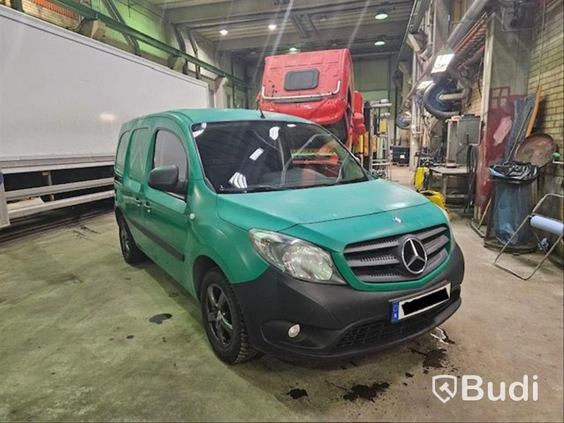 Skåpbil  Mercedes-Benz Citan -2015 | 109 CDI | Manuell | 90hk | Repobjekt men besiktigad