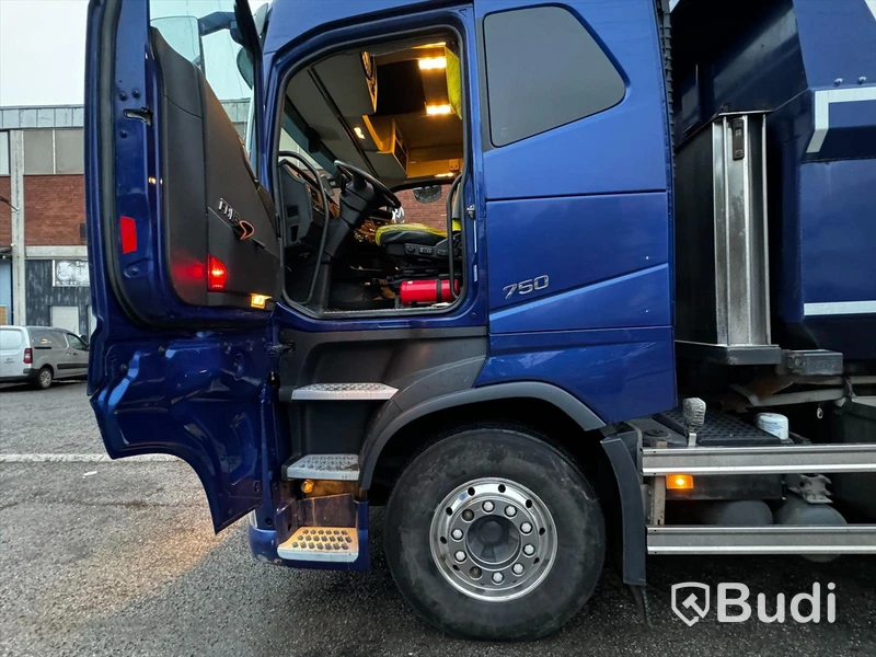 Tippbil Volvo FH 750 8x4 16.1 | I-Shift | 750hk | 2015 | Euro6