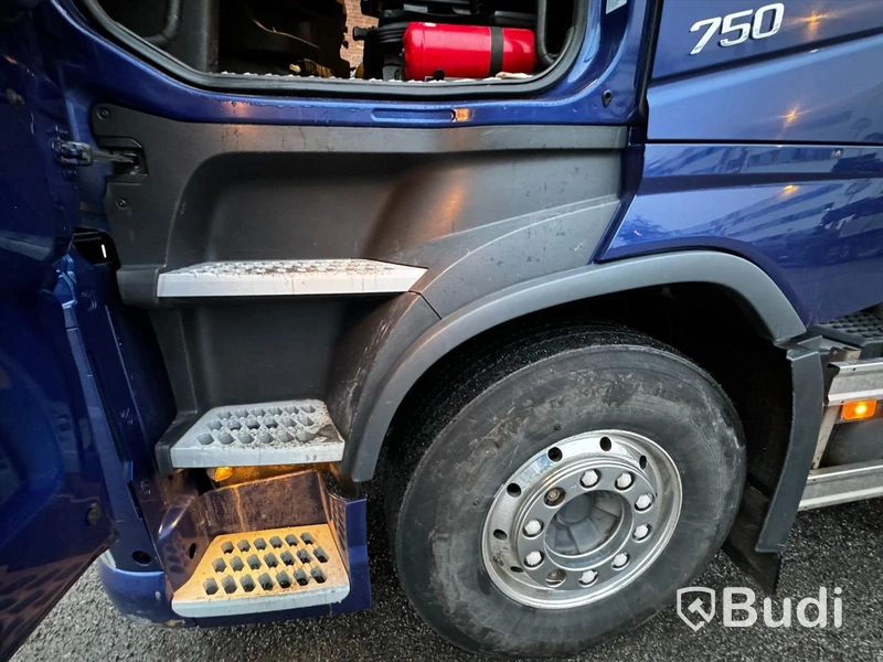 Tippbil Volvo FH 750 8x4 16.1 | I-Shift | 750hk | 2015 | Euro6