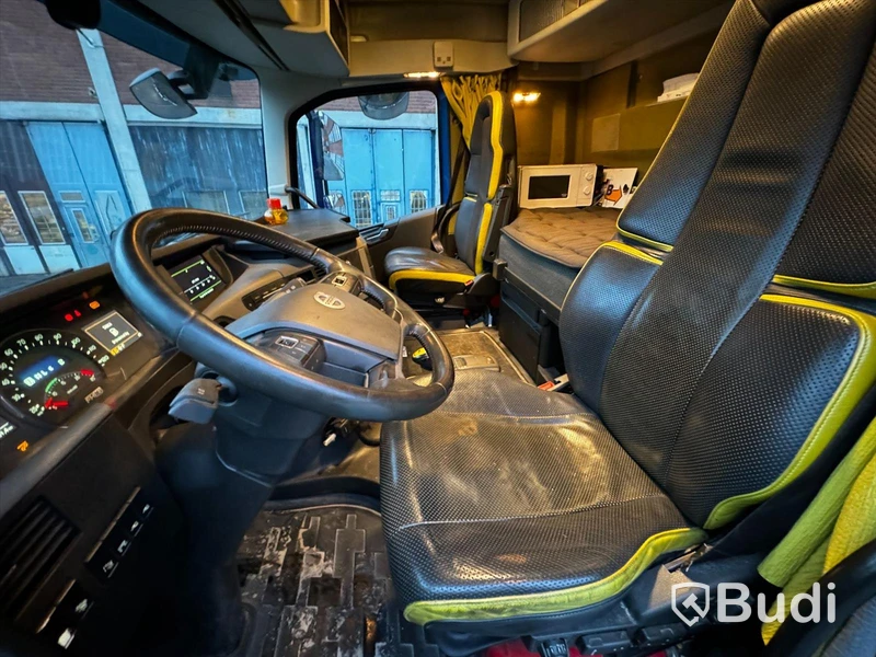 Tippbil Volvo FH 750 8x4 16.1 | I-Shift | 750hk | 2015 | Euro6