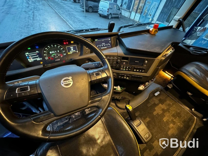 Tippbil Volvo FH 750 8x4 16.1 | I-Shift | 750hk | 2015 | Euro6