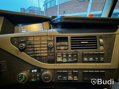 Tippbil Volvo FH 750 8x4 16.1 | I-Shift | 750hk | 2015 | Euro6