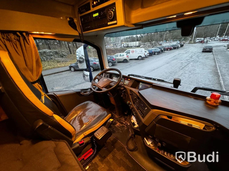 Tippbil Volvo FH 750 8x4 16.1 | I-Shift | 750hk | 2015 | Euro6