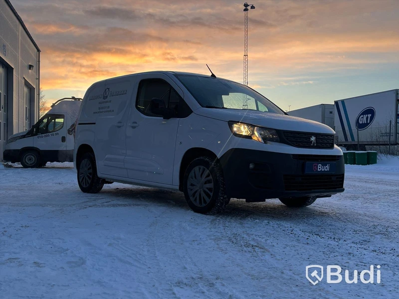 Lätt lastbil Peugeot Partner Increased Payload 1.5 BlueHDi EAT | 130hk | 2022