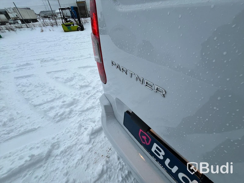 Skåpbil Peugeot Partner 1.5 BlueHDi EAT | 130hk | 2022