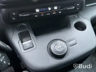 Skåpbil Peugeot Partner 1.5 BlueHDi EAT | 130hk | 2022