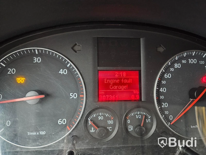 Skåpbil Volkswagen Caddy Panel Van 1.9 TDI -2006 | Manuell | 105hk | Repobjekt. Auktionen omstartad.