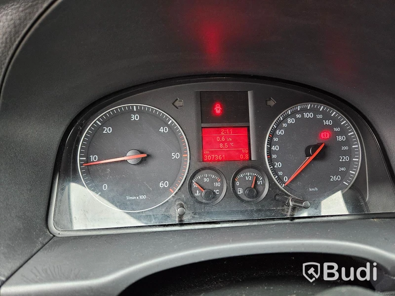 Skåpbil Volkswagen Caddy Panel Van 1.9 TDI -2006 | Manuell | 105hk | Repobjekt. Auktionen omstartad.