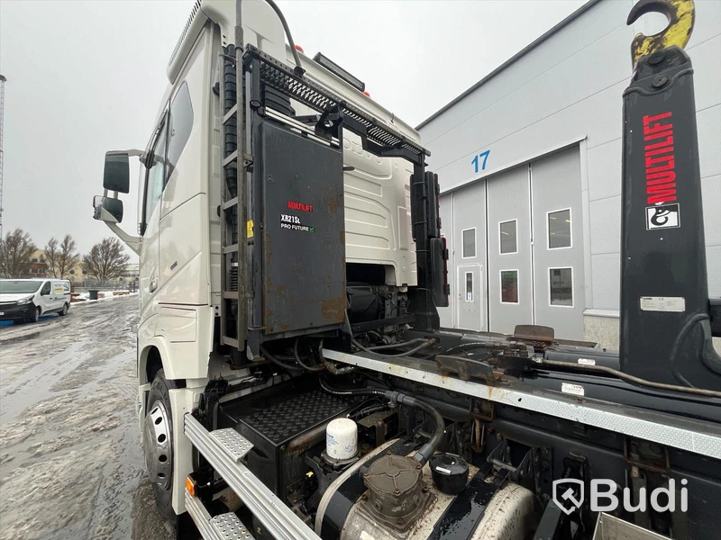 Lastväxlare Volvo FH 16 -2016 | I-Shift | 562hk | HIAB 24 ton | Nybesiktigad