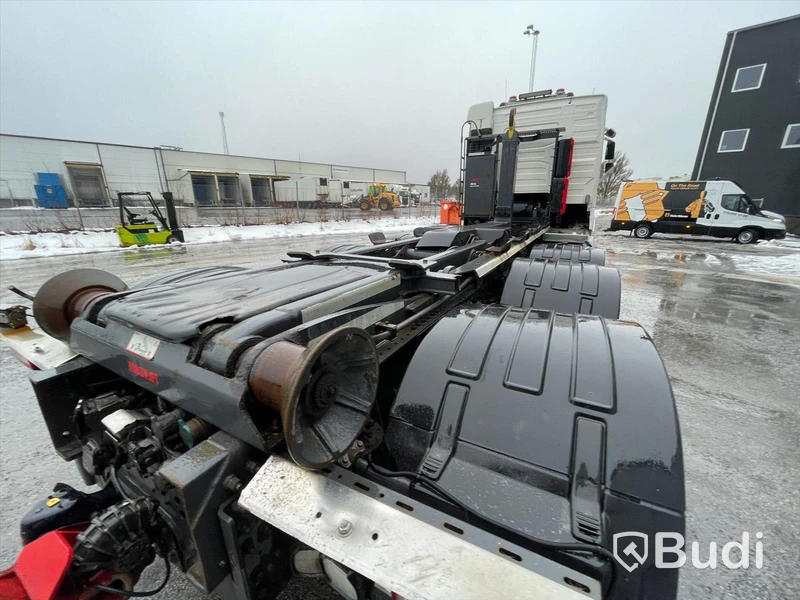 Lastväxlare Volvo FH 16 -2016 | I-Shift | 562hk | HIAB 24 ton | Nybesiktigad