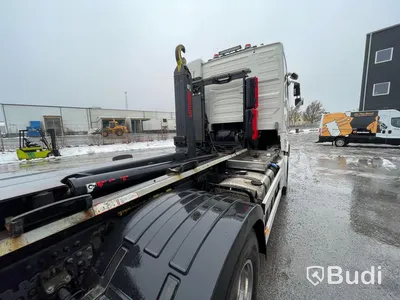 Lastväxlare Volvo FH 16 -2016 | I-Shift | 562hk | HIAB 24 ton | Nybesiktigad