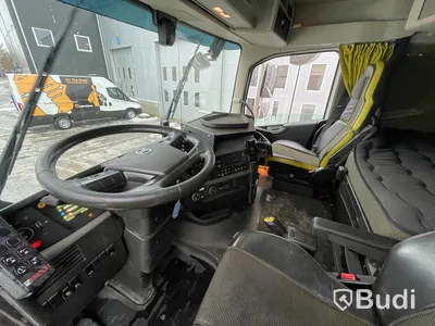 Lastväxlare Volvo FH 16 -2016 | I-Shift | 562hk | HIAB 24 ton | Nybesiktigad