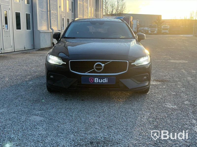 Personbil Volvo V60 D4 -2019 AWD | Momentum |  Geartronic | D-Värm | VOC | 190hk